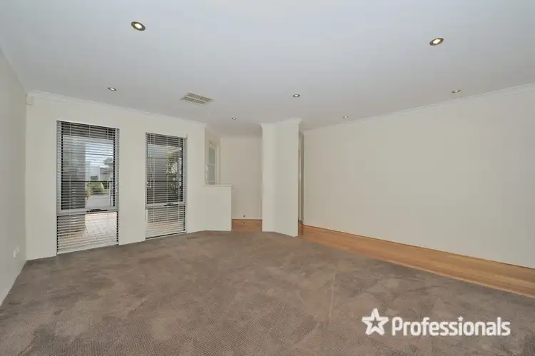 Third view of Homely house listing, 6 Ewens Pass, Ellenbrook WA 6069