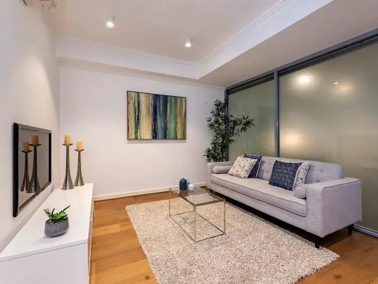 Third view of Homely house listing, 6/110 Terrace Road, Guildford WA 6055