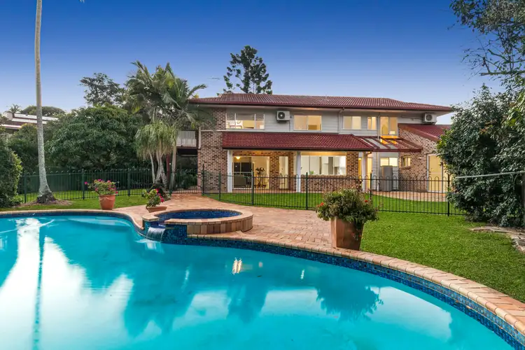 17 Seton Close, Kenmore Hills QLD 4069