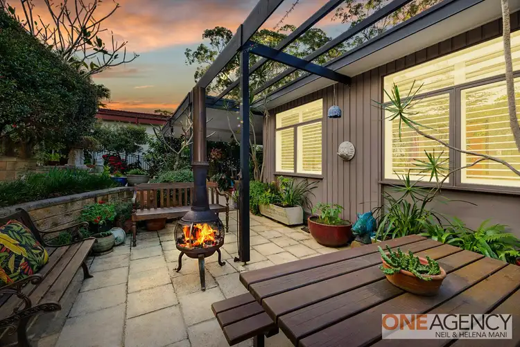 11 Bay View Avenue, East Gosford NSW 2250