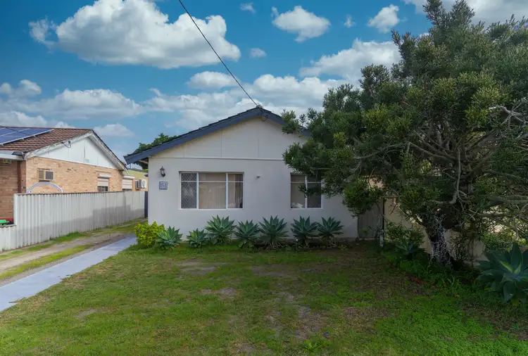 51 Charnwood Street, Morley WA 6062