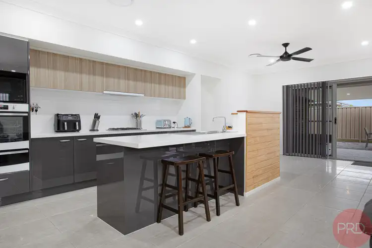 Second view of Homely house listing, 40 Portabello Crescent, Thornton NSW 2322