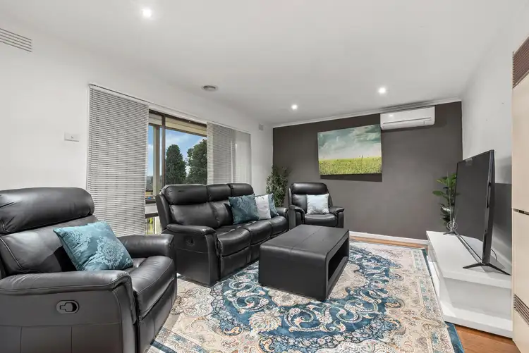 Second view of Homely unit listing, 60 Scotsburn Way, Endeavour Hills VIC 3802