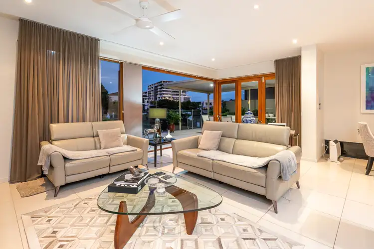 Sixth view of Homely house listing, 2/43 Compass Drive, Biggera Waters QLD 4216