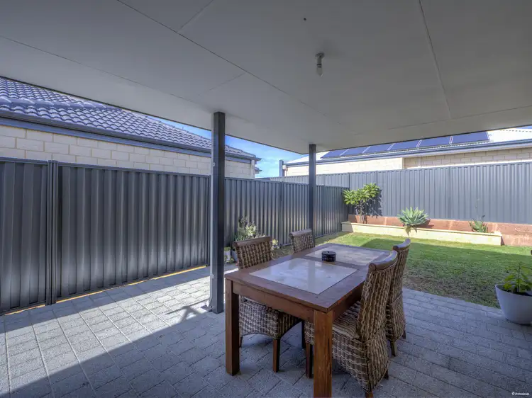 Fifth view of Homely house listing, 40 Claystone Loop, Piara Waters WA 6112