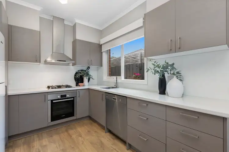 Third view of Homely unit listing, 2/13 Oak Avenue, Cheltenham VIC 3192