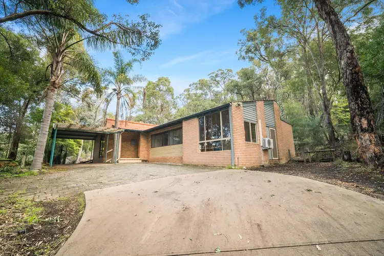 92 Hardey Road, Glen Forrest WA 6071