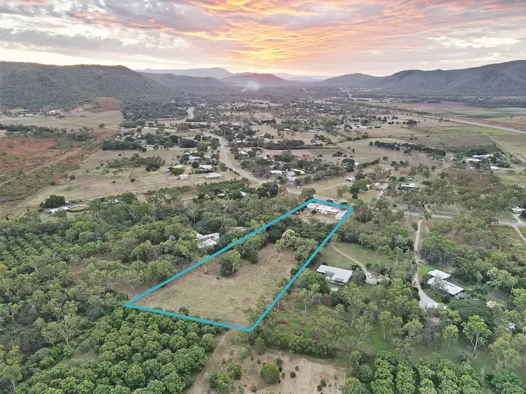 15 Duggan Drive, Alligator Creek QLD 4816