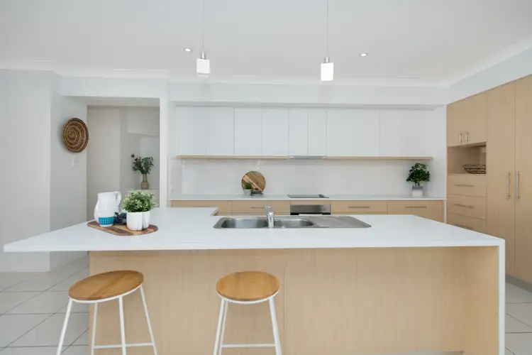 Third view of Homely house listing, 9 Hillock Cres, Bushland Beach QLD 4818