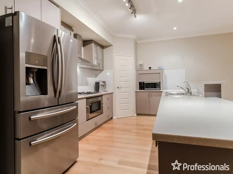 Seventh view of Homely house listing, 6 Pierce Mews, Baldivis WA 6171