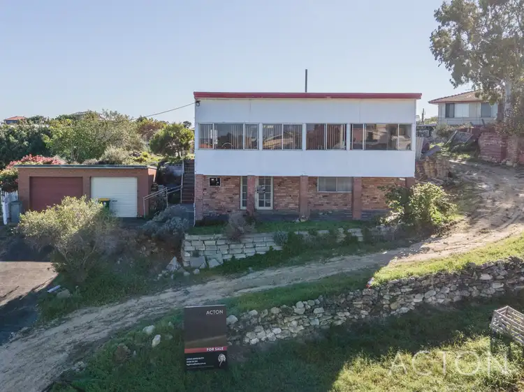 Sixth view of Homely house listing, 8 Walton Place, Quinns Rocks WA 6030