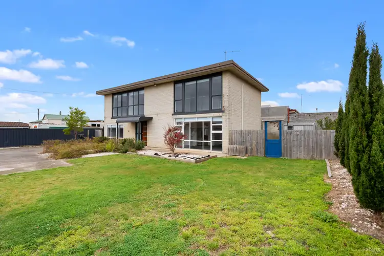 8 Amber Court, Ulverstone TAS 7315