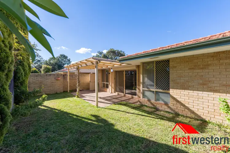34/35 Winnacott Street, Willagee WA 6156