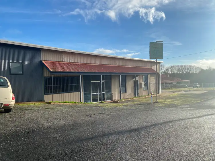 2819 Midland Highway, Newlyn VIC 3364