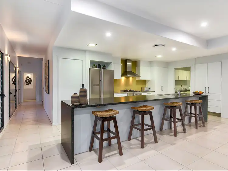 Third view of Homely house listing, 2/213 Taringa Parade, Taringa QLD 4068