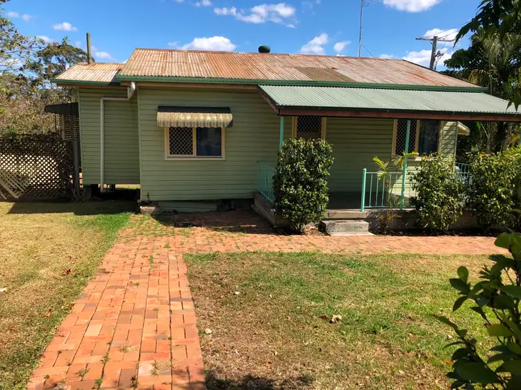 33 Duporth Road