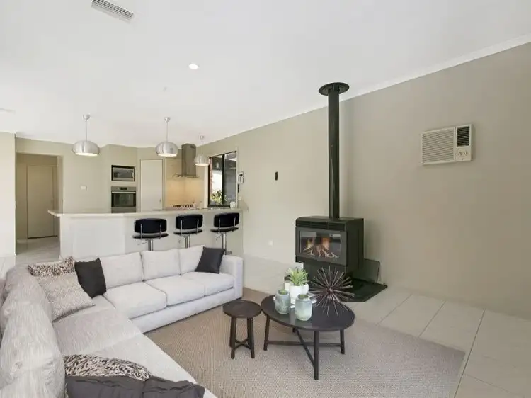 Third view of Homely house listing, 17 Daphne Way, Cranbourne North VIC 3977