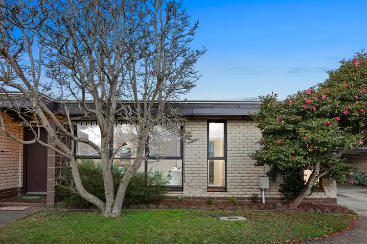 Fifth view of Homely unit listing, 2/24 Devon Street, Cheltenham VIC 3192