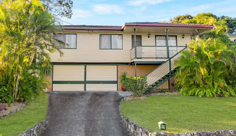 8 Henty Street, Woodridge QLD 4114
