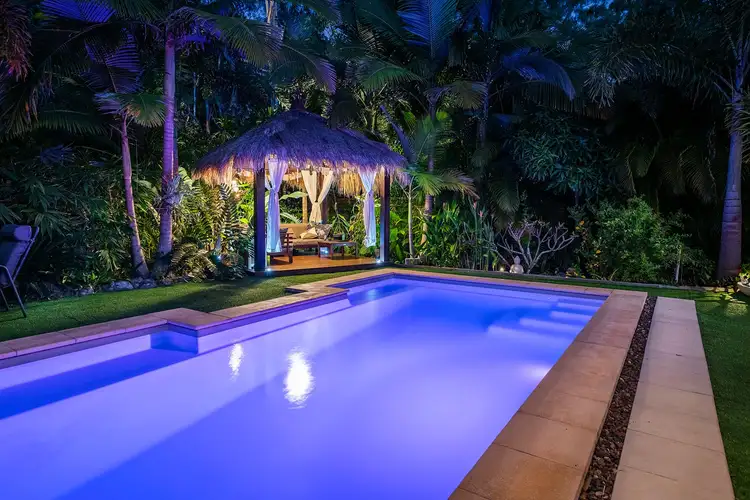 9 PARRAWEENA COURT, Point Vernon QLD 4655