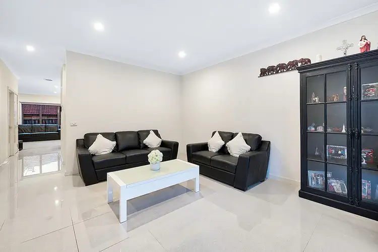 Third view of Homely townhouse listing, 3/72 Lynbrook Boulevard, Lynbrook VIC 3975