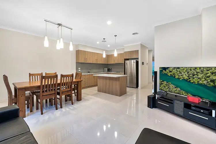 Sixth view of Homely townhouse listing, 3/72 Lynbrook Boulevard, Lynbrook VIC 3975