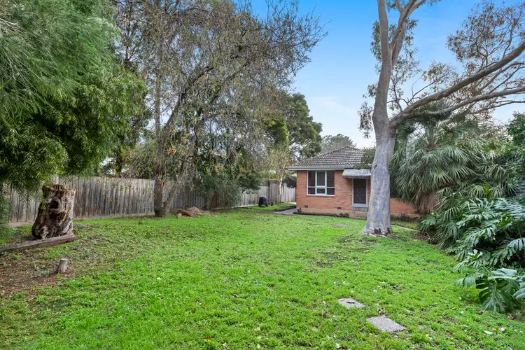 Fifth view of Homely house listing, 2 Rosewarne Avenue, Cheltenham VIC 3192