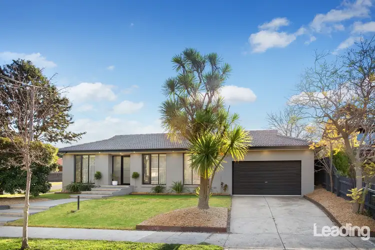 12 Gilchrist Crescent, Sunbury VIC 3429