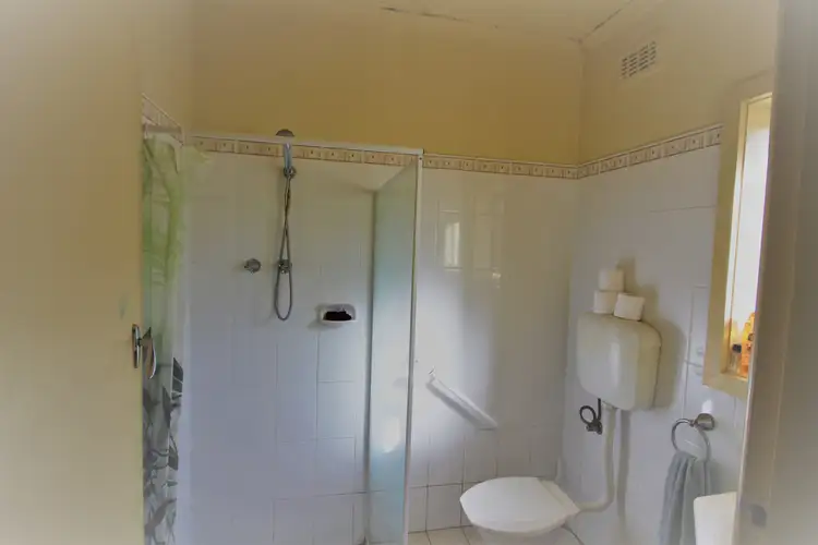 Third view of Homely unit listing, 1/17 Davison Street, Mount Gambier SA 5290