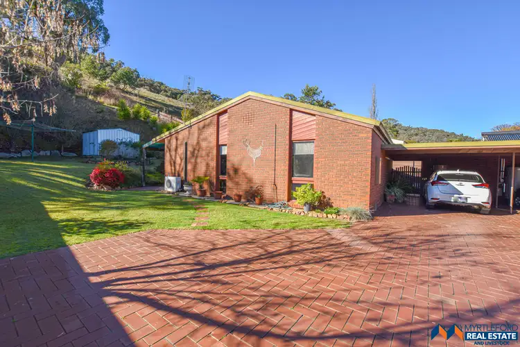 Main view of Homely unit listing, 2/31 Robertson Street, Myrtleford VIC 3737