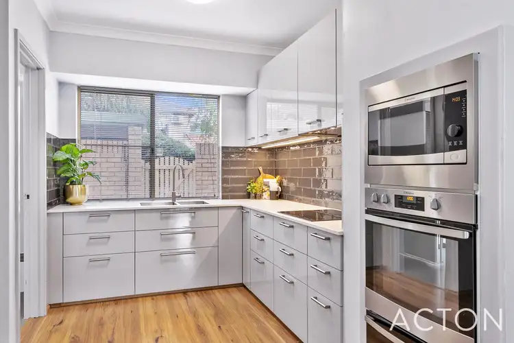 8/2 Railton Place, Dianella WA 6059