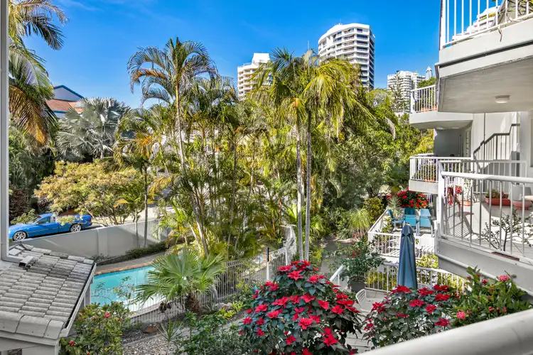 7/4 Madang Crescent, Runaway Bay QLD 4216