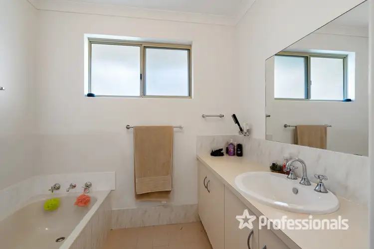 Sixth view of Homely house listing, 1/14 Melville Court, Geographe WA 6280