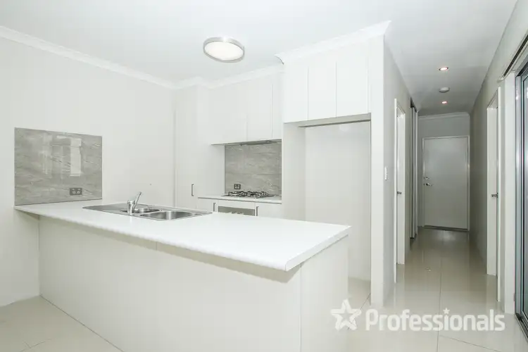 Second view of Homely house listing, 9/89 Redstone Trail, Ellenbrook WA 6069
