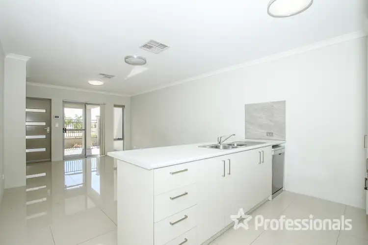Third view of Homely house listing, 9/89 Redstone Trail, Ellenbrook WA 6069