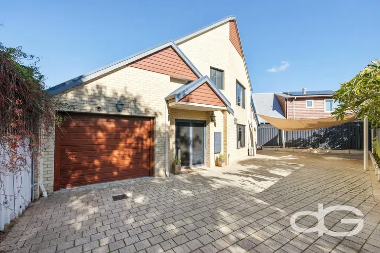 92A Rennie Crescent South, Hilton WA 6163