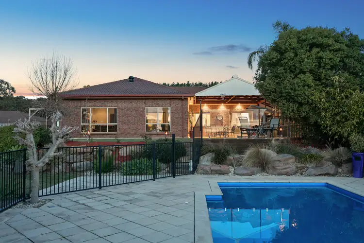 6 Headland Crescent, Woodcroft SA 5162