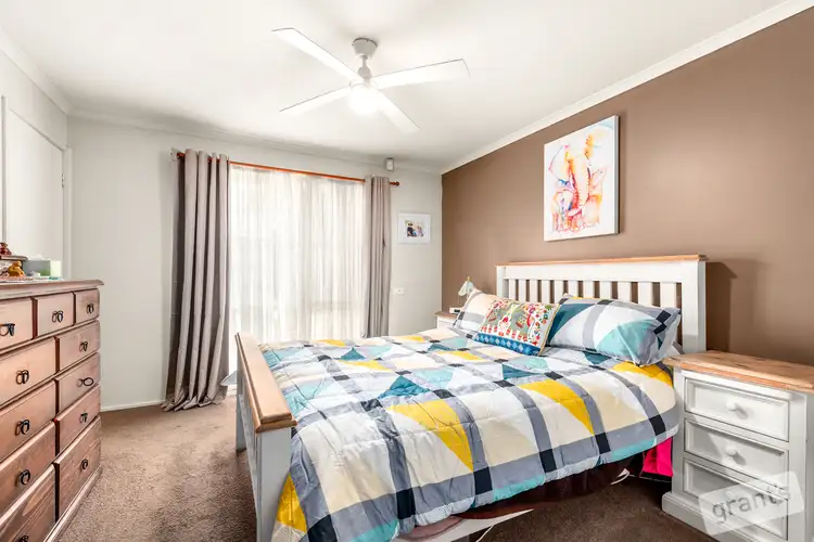 Sixth view of Homely house listing, 13 Souhail Court, Berwick VIC 3806