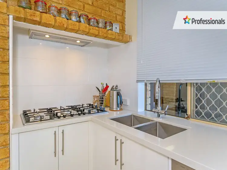 Seventh view of Homely house listing, 2/50 George Way, Cannington WA 6107