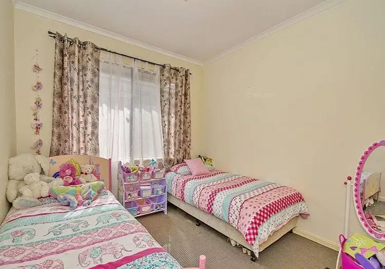 Fifth view of Homely house listing, 1 Mountain View Crescent, Mount Warren Park QLD 4207