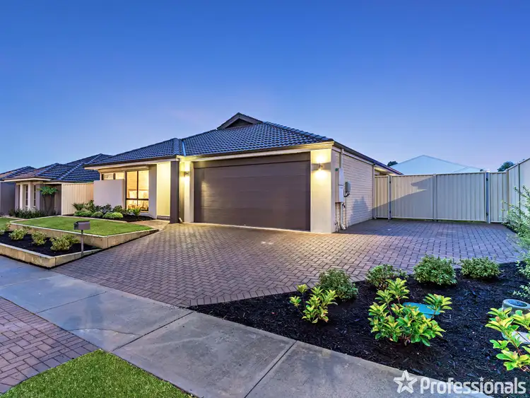 Second view of Homely house listing, 8 Platypus Green, Baldivis WA 6171