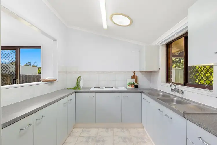 Sixth view of Homely house listing, 8 Kalka Court, Daisy Hill QLD 4127