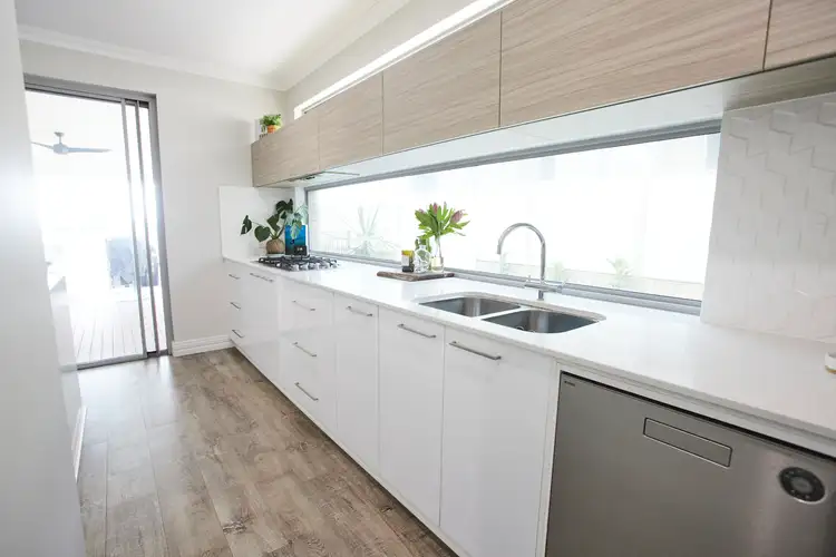 Seventh view of Homely house listing, 3 Midas View, Australind WA 6233