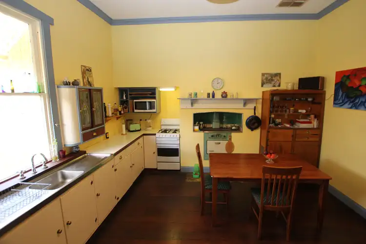 Second view of Homely house listing, 5 Hart Street, Merredin WA 6415