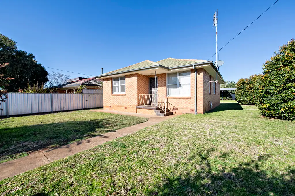 Main view of Homely house listing, 1 JOHNS AVENUE, Dubbo NSW 2830