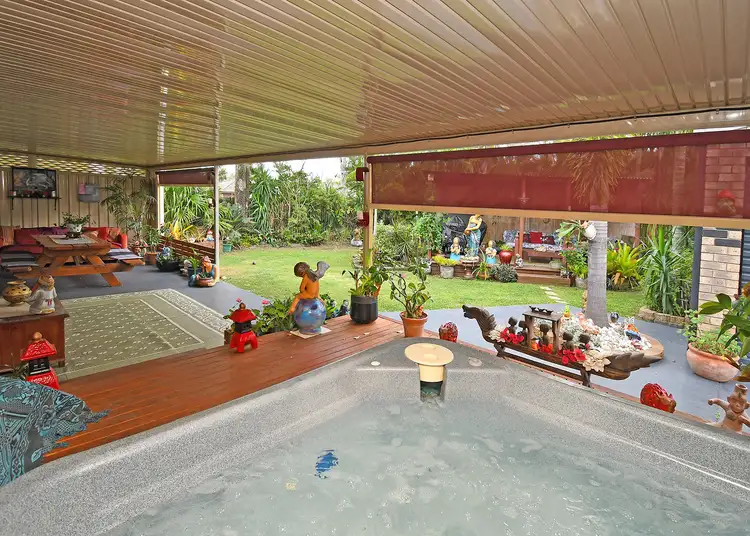 3 Rosella Way, Eli Waters QLD 4655
