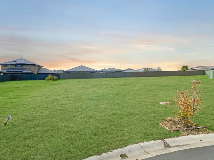 19 Alfred Place, Thirlmere NSW 2572