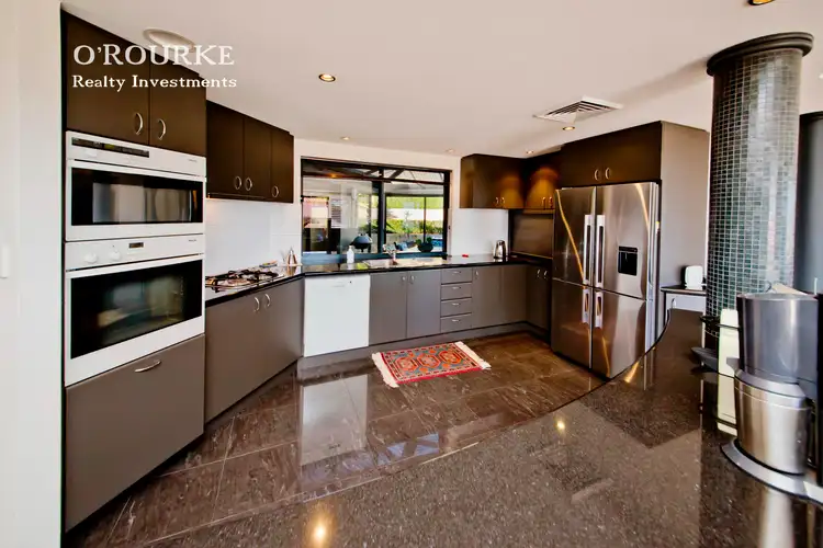 Fifth view of Homely house listing, 2 Contacio Cove, Trigg WA 6029