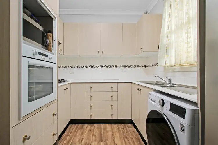 Fourth view of Homely house listing, 39 Neerini Avenue, Smithfield NSW 2164