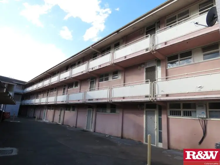 2/17 Lawson Street, Fairfield NSW 2165